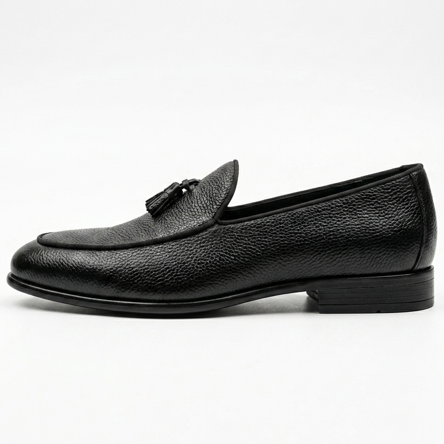 Qara Püsküllü Klassik Loafer Ayaqqabı