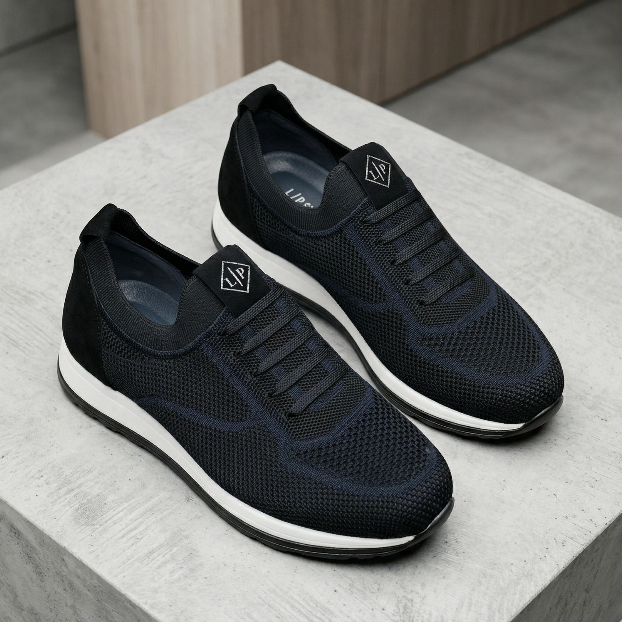 Premium Tünd Göy Toxunma Kişi Krasovkası - Rahatlıq