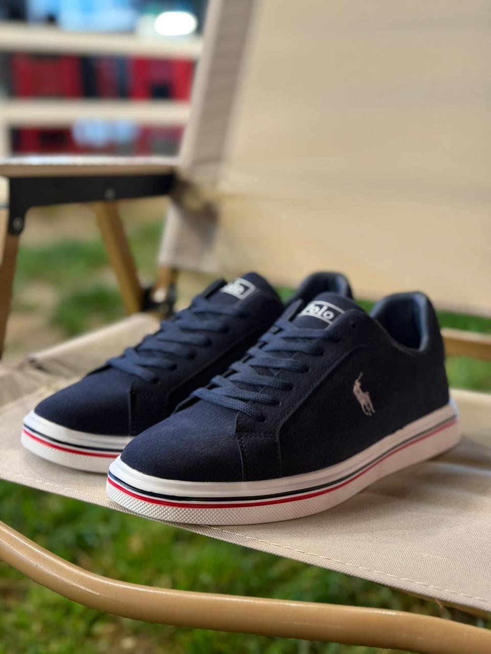 Klassik Tünd Göy Zamşa Kişi Krasovkası