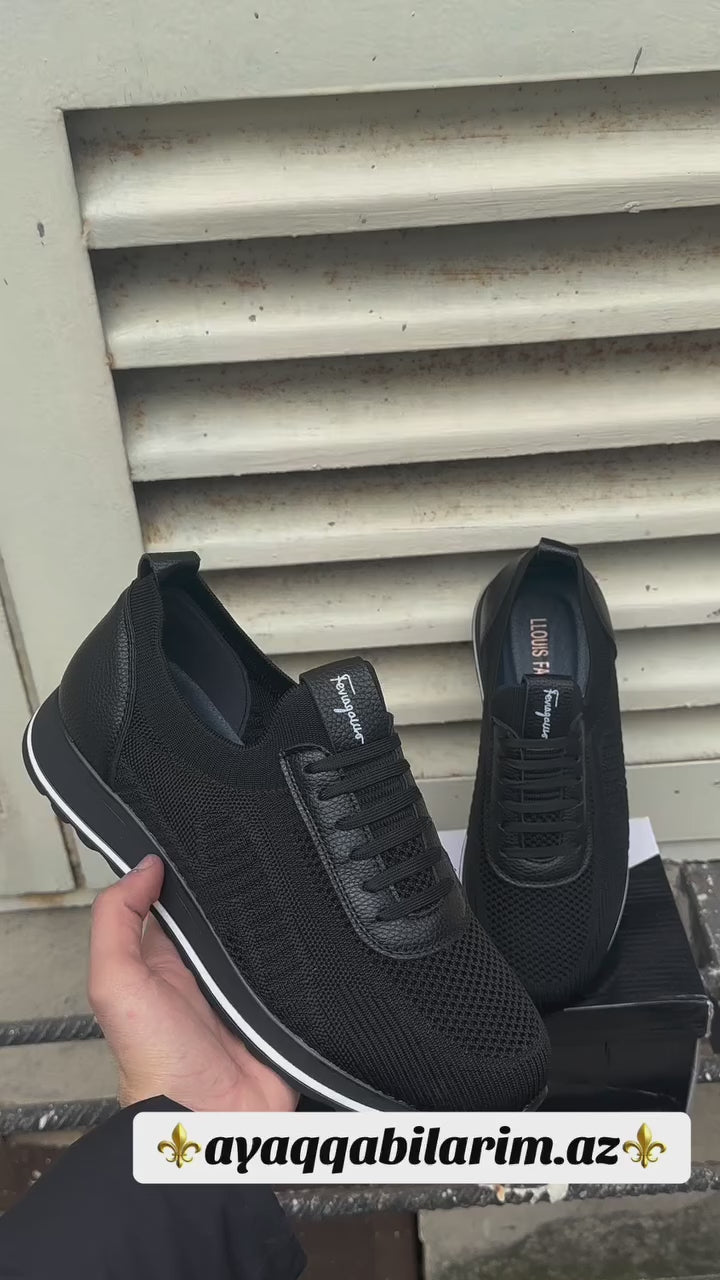 Premium Qara Toxunma Krasovka - Gündəlik və Şıq